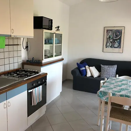 Dom wakacyjny Casa Tra Ginepri E Mare Stintino