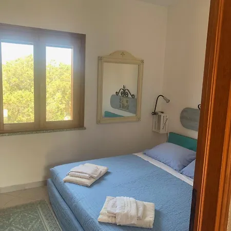 Casa Tra Ginepri E Mare Semesterbostad Stintino